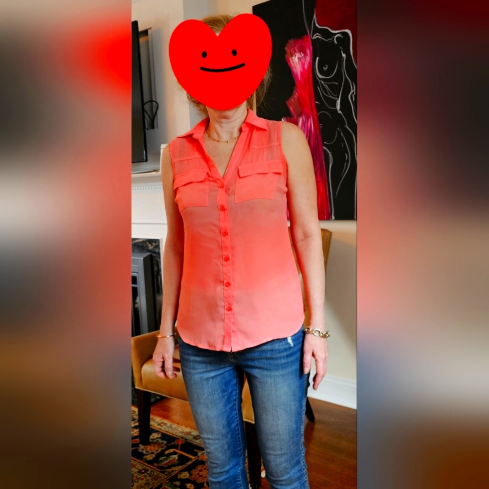 Women's Sleeveless Coral Button-Up Top
